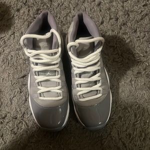 Air Jordan 11 retro worn twice great condition size 6 in boys